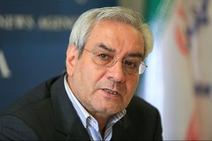 راه سیاست‌ورزی را مسدود و راه خشونت را باز کردیم!/ هزینه جراحی کمر بیماران را می‌شکند، فکری بکنید