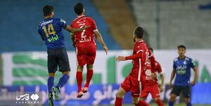 استقلال و پرسپولیس تاریکخانه دارند/ اعلام بدهی فوق سنگین مالیاتی سرخابی‌ها