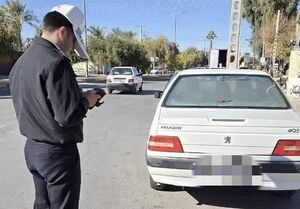 توقیف خودرو با راننده ۱۴ ساله بدون گواهینامه در خمین